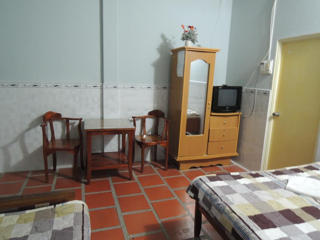 Pin Pon Mui Ne Hotel Phan Thiet Quarto foto